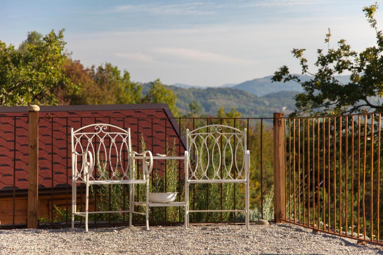Pian Del Mund Hotel Borgomale Екстериор снимка