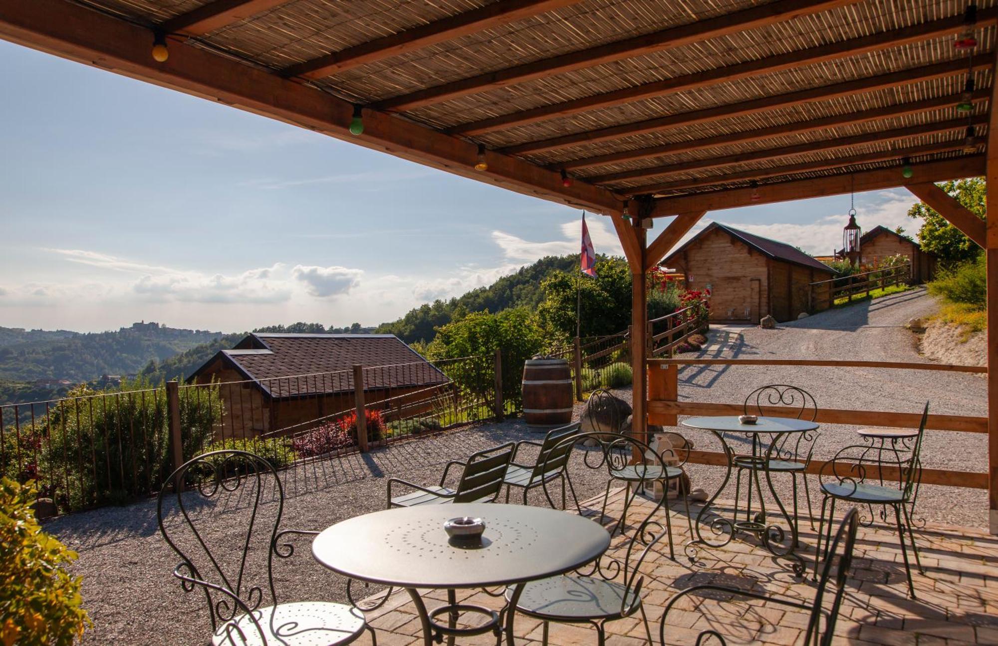 Pian Del Mund Hotel Borgomale Екстериор снимка